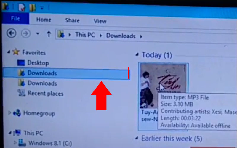 Chọn v&agrave;o Downloads